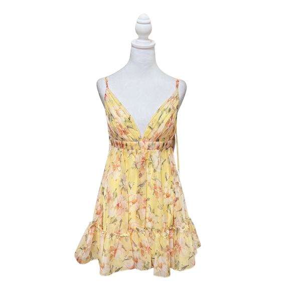 Mac Duggal 2 - Picture 4 of 10